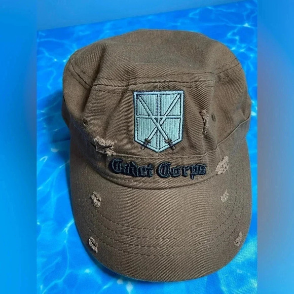 Attack on Titan - Cadet Corps Hat - Never Worn - Picture 5 of 9